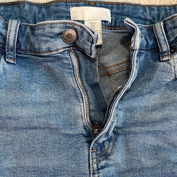 H&M High Denim Shorts - Picture 3 of 9